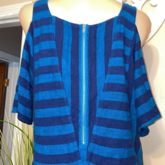 Soft surroundings women’s medium 8 10 top  shirt stripe cold shoulder tunic blue - Picture 5 of 9